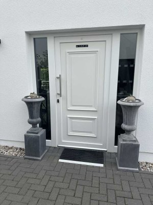 *GEMÜTLICHE LUXUS VILLA*