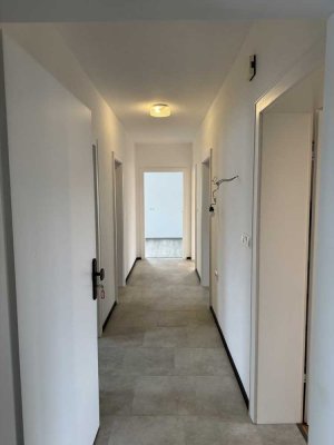 Gepflegte 4,5-Zimmer Wohnung mit Balkon in Marktheidenfeld