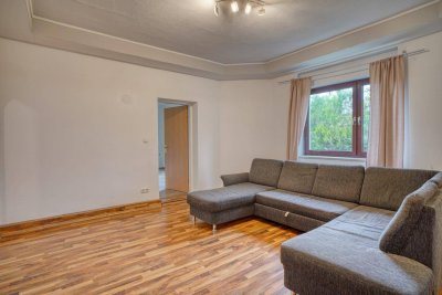 Zwei Etagen, viele Möglichkeiten – Ihr neues Familiendomizil mit Potenzial!