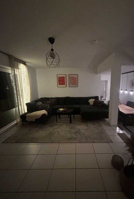 Helle 3-Zimmer-Wohnung mit 2 Balkonen & Garage (Westerberg)