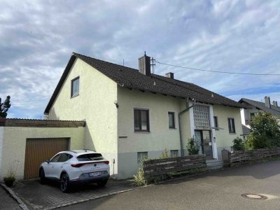 Renovierungsbedürftiges  EFH mit ausbaufähigen Dachgeschoss in sehr ruhiger Lage in Manching