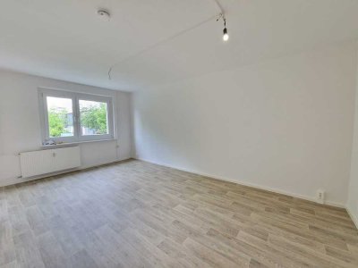 „Klein, fein, bald Dein: 1-Zimmer-Wohnung ab sofort!“