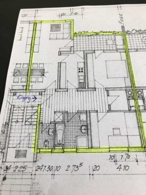 Große 3,5 ZKB mit großem  blickgeschütztem Balkon