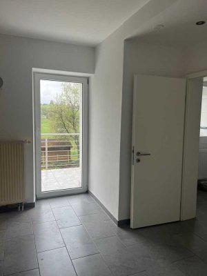 Renovierte Doppelhaushälfte mit Ausbaupotential in Illingen-Uchtelfangen zu verkaufen