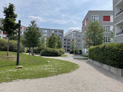 Geschmackvolle, neuwertige 2-Zimmer-Wohnung mit geh. Innenausstattung mit Balkon und EBK