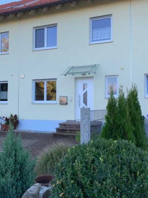 6-Zi-RMH / EBK / Garten / 2 Garagen / 2 Stellpl.  in Buchloe