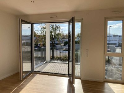 Neubau: helle 2-Zi.-Wohnung mit Süd-Balkon in ruhiger Lage in Kahl am Main