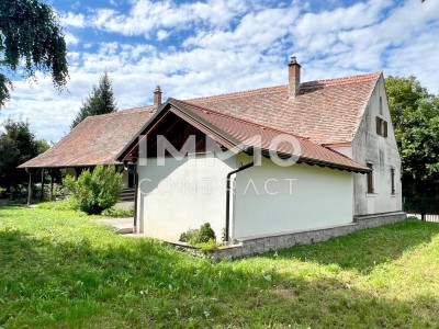 6Zi -Landhaus in idyllischer Lage am Kamp