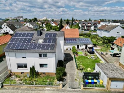 Mehrfamilienhaus mit 3 Wohnungen
- Garagen und Photovoltaikanlage -