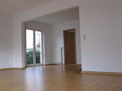Voll ausgebaute, gepflegte DHH in Taucha
