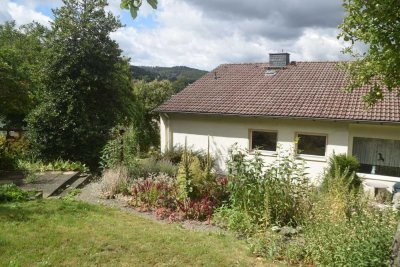 Geräumige 3-Zimmerwohnung in ruhiger Waldrandlage