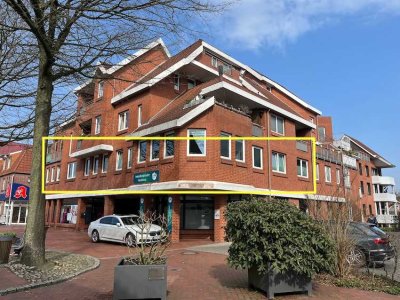 Zentrale 9-Zimmer-Wohnung | Fahrstuhl | Einbauküche