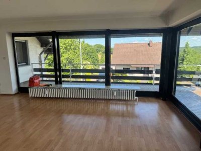 Nähe A3 - Helle 3-Zimmer-Wohnung in Breitscheid-Hochscheid