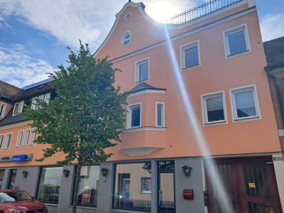 Stilvolle 2 Zi. Wohnung mit gehobener Innenausstattung im Stadtzentrum!