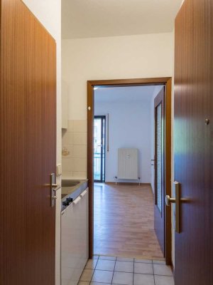 Schönes 1-Zimmer Apartment, mit Balkon, in Mannheim-Lindenhof - zentral gelegen