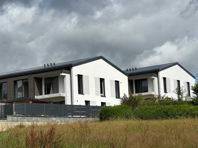 Neue schöne zentrale 3,5 Zimmer WOHNUNG (nähe Passau) in Ruderting