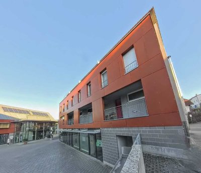 Modernes, klimatisiertes Stadthaus mit guter Energieeffizienz in kinderfreundlicher, zentraler Lage