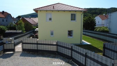 Modernes Einfamilienhaus mit Garten und Terrasse – perfekt für Familien!