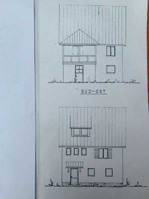 Helles sonnendurchflutetes renoviertes Einfamilienhaus mit Garten und überdachter Terrasse