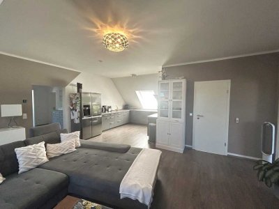 *** Schicke 4-Zimmer-Wohnung ***
