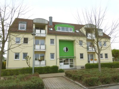 3-R-Wohnung im Grünen mit 2 Balkonen (ME12)