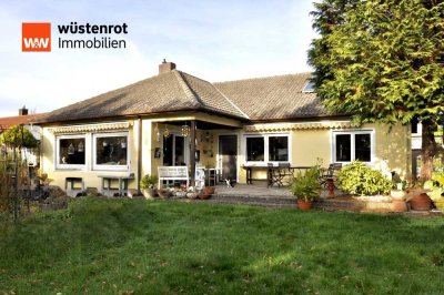 * Naturidylle, Ruhe und Privatsphäre in begehrter Wohnlage *