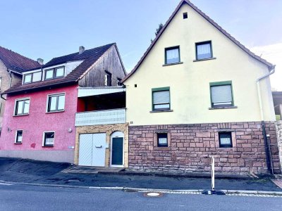 Zwei Häuser – ein Grundstück – viele Möglichkeiten/ Charmantes Anwesen in Weibersbrunn