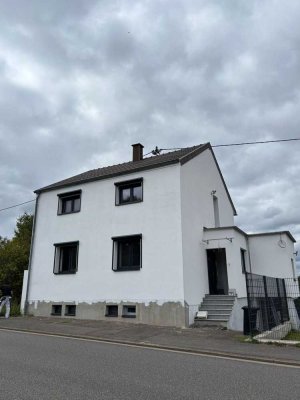 Freistehendes Einfamilienhaus in ruhiger, grüner Lage zu verkaufen