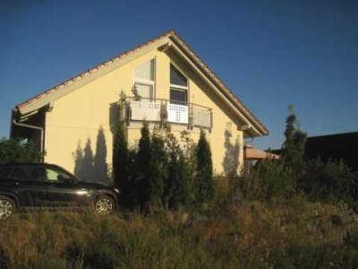 4,5 -Zi.-Gartenwohnung mit großer Sonnenterrasse  - nur 2 WE