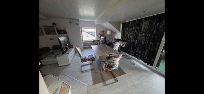 850 € - 80 m² - 3.0 Zi.