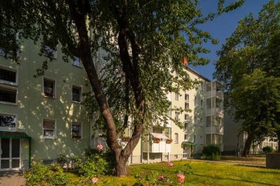Helle 2-Raumwohnung mit gartenseitigem Balkon ab 01.12.2025
