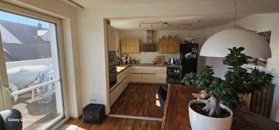 1800 € - 160 m² - 6.0 Zi.
