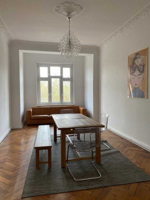 Vermietete, schöne, große 1-Zi.Whg., Altbau-Stilelemente, saniert, Winskiez