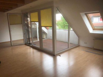 2 Etagen Dachgeschoss-Maisonetten Wohnung mit Loggia in Waggum