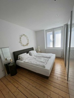Besondere 3,5-Zimmer-Erdgeschosswohnung mit gehobener Innenausstattung mit Balkon in Essen