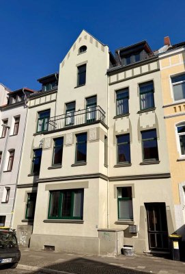 Einziehen und wohlfühlen – frisch renoviertes Schmuckstück in Jugendstil-Haus in Hannover-Döhren!