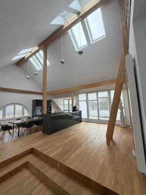 Exklusives Penthouse mit 3 Zimmern und Balkon in Berlin-Lichterfelde