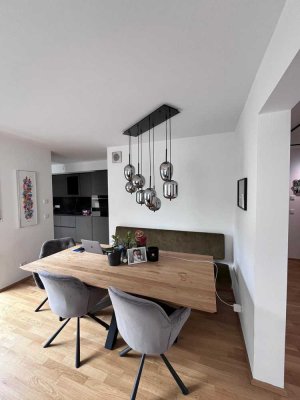 Nachmieter gesucht! Neubau: 4-Zimmer-Wohnung mit Balkon und Dachterrasse auf 2 Ebenen