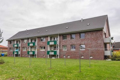 Helle Wohnung mit großem Balkon (WBS erforderlich)