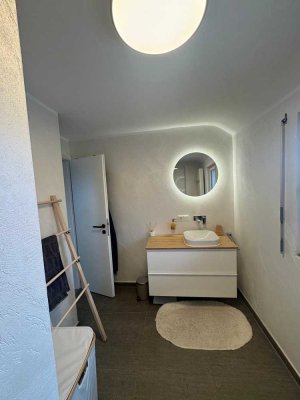 Lichtdurchflutete 3-Zimmer-Wohnung mit Balkon & Gartennutzung in ruhiger Lage trotzdem zentral