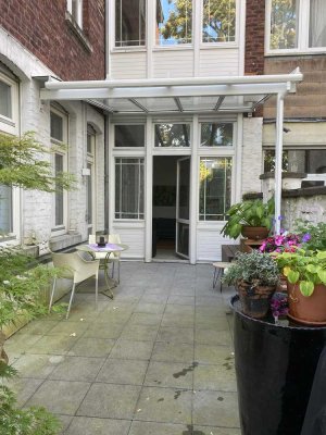 Von Privat zu vermieten ab 10.01.2026. Vollmöbliertes Appartement mit Terrasse in Aachen