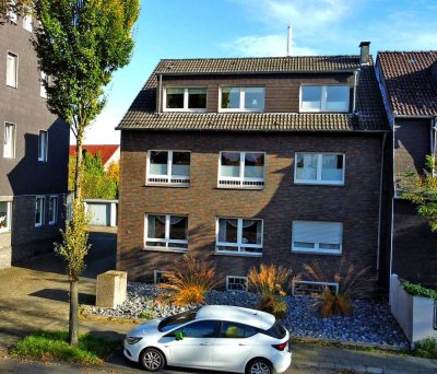 Attraktive Kapitalanlage mit drei Wohneinheiten und großem  Garten in Recklinghausen Hochlarmark