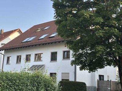 Schöne 5,5-Zimmer Maisonettewohnung mit Balkon und TG-Stellplatz in guter Lage