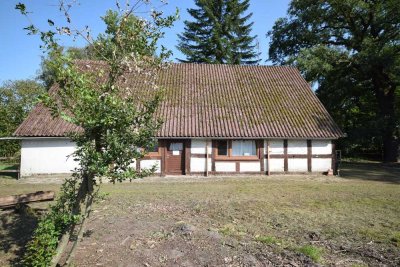 Sanierungsbedürftiges Bauernhaus