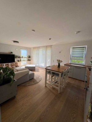 Stilvolle 3-Zimmer-Erdgeschosswohnung mit Garten in Olching
