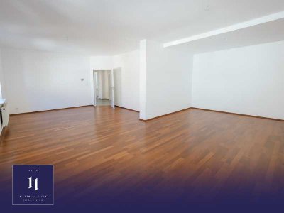Charmante Altbauwohnung mit Balkon und großzügigem Grundriss im Herzen von Hanau