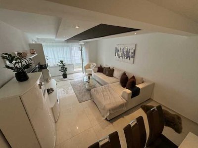 Exklusive und Helle 3-Zimmer-Wohnung mit Einbauküche und Balkon