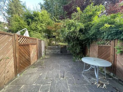 Wohnidylle in Westend - Terrasse, Garten & Stellplatz inklusive!