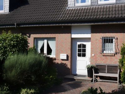 Ihre Chance: Von PRIVAT attraktives Reihenmittelhaus in Ratingen-Lintorf