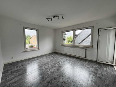 Helle Zweizimmerwohnung mit Gemeinschaftsgarten